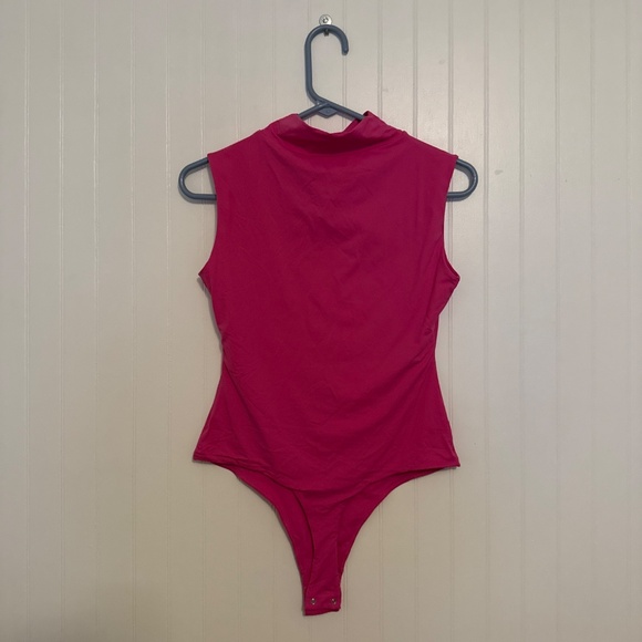 High neck bodysuit - Picture 2 of 2